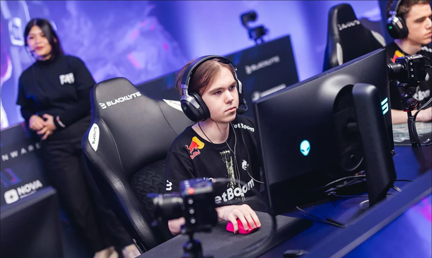 Prognoza Spirit vs Liquid — StarLadder Budapest Major 2025, Stage 3