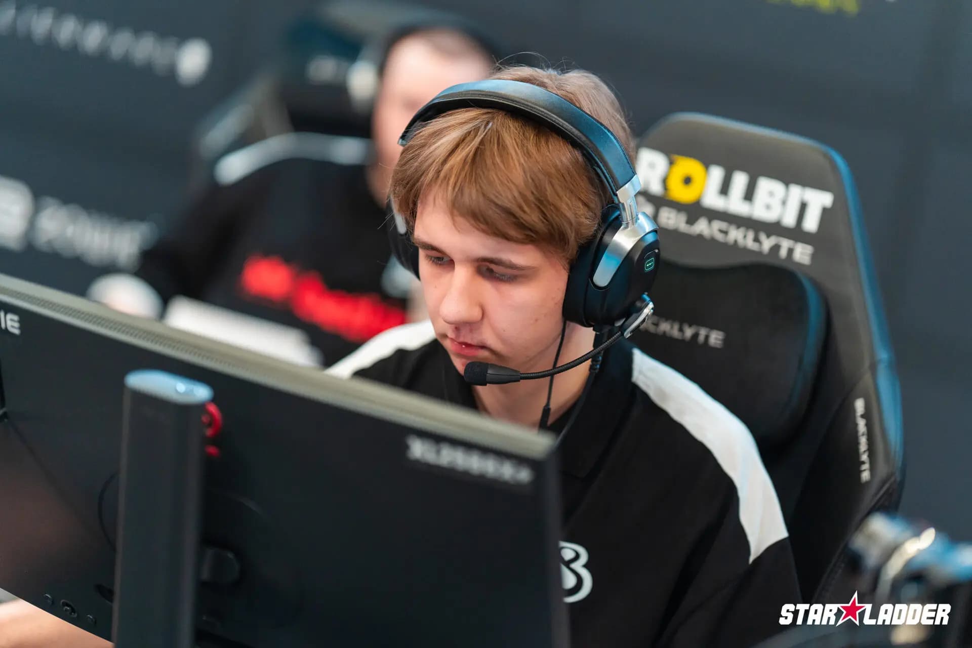 Falcons전에서의 극적인 승리 후 진행된 B8의 주장 독점 인터뷰 Falcons전에서의 극적인 승리 후 진행된 B8의 주장 독점 인터뷰